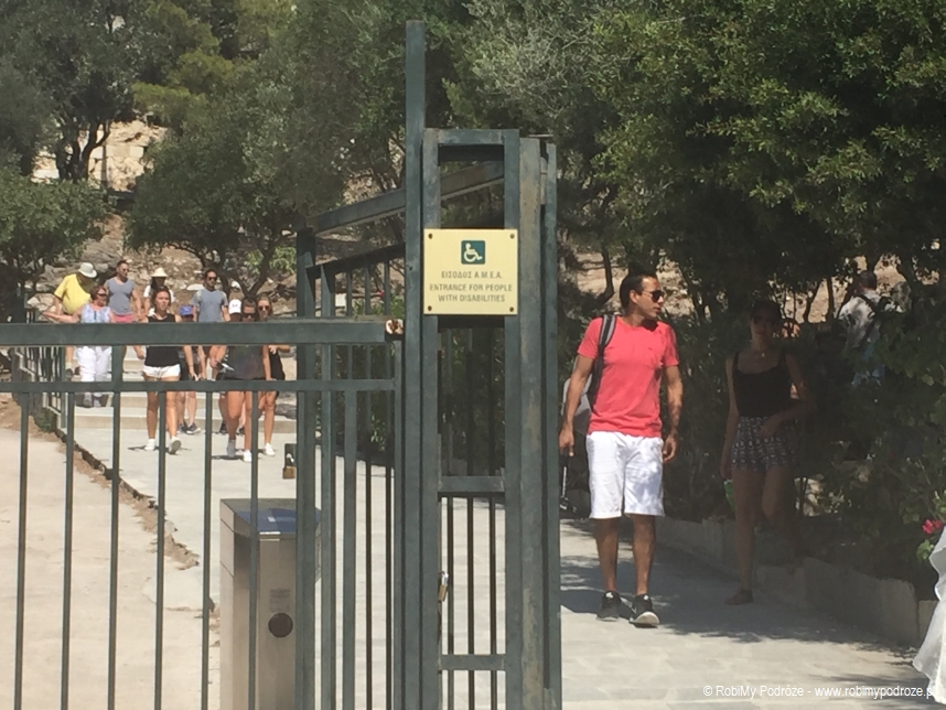 wejście dla osób niepełnosprawnych Wzgórze Akropolu