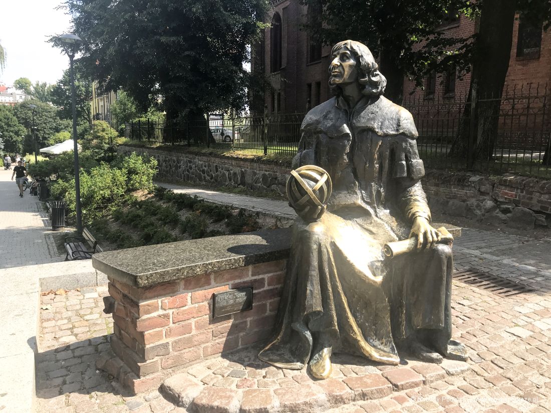 ławeczka Mikołaja Kopernika w Olsztynie