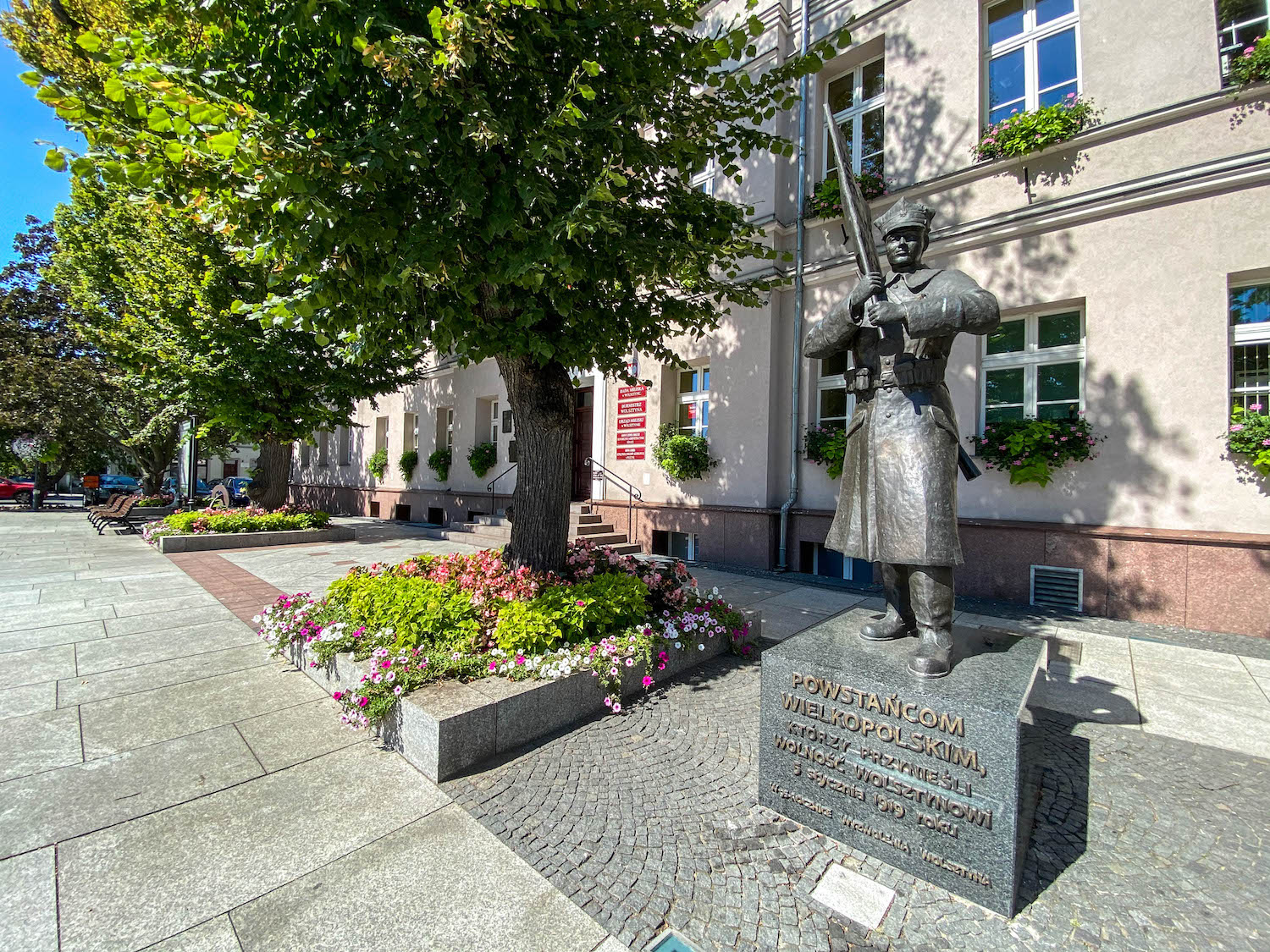 pomnik powstańca wielkopolskiego Wolsztyn